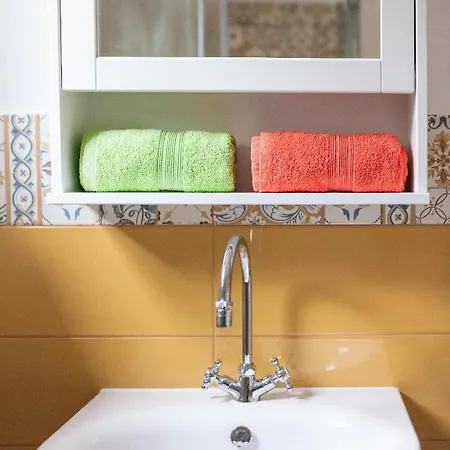 Case de vacanță Arya House Lopar