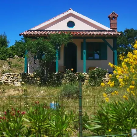 Arya House Ferienhaus